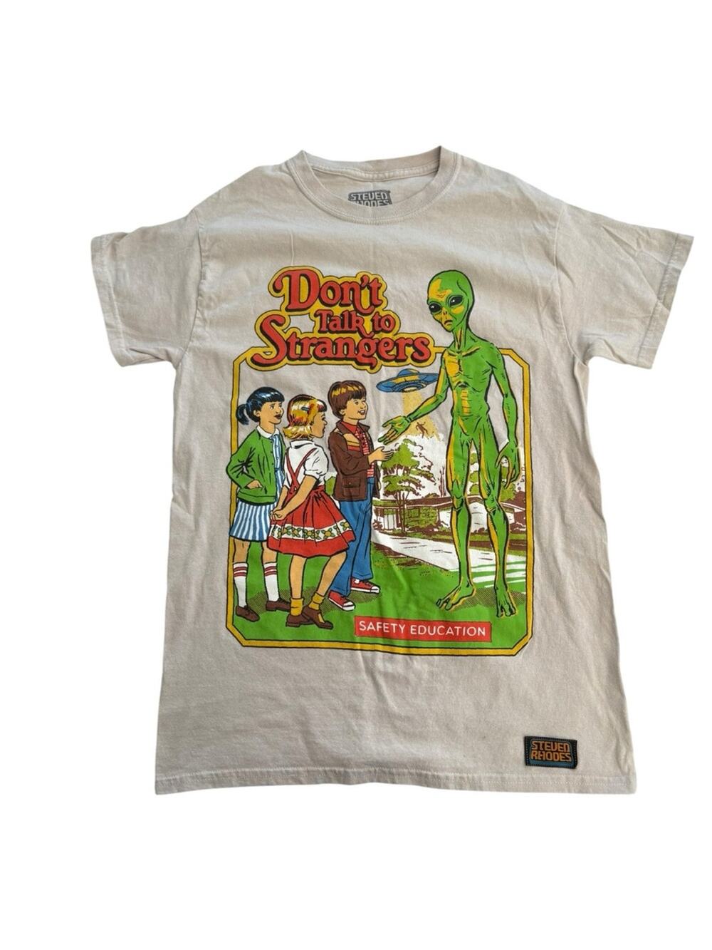 Steven Rhodes size small Don't Talk to Strangers Alien Graphic Tee Beige